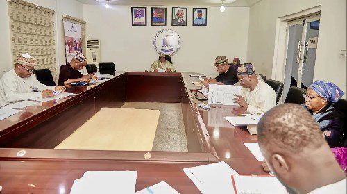 NILDS’ MANAGEMENT COMMITTEE MEETS OVER STAFF PERFORMANCE AND APPRAISAL